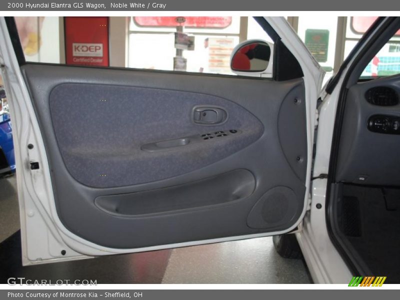 Noble White / Gray 2000 Hyundai Elantra GLS Wagon