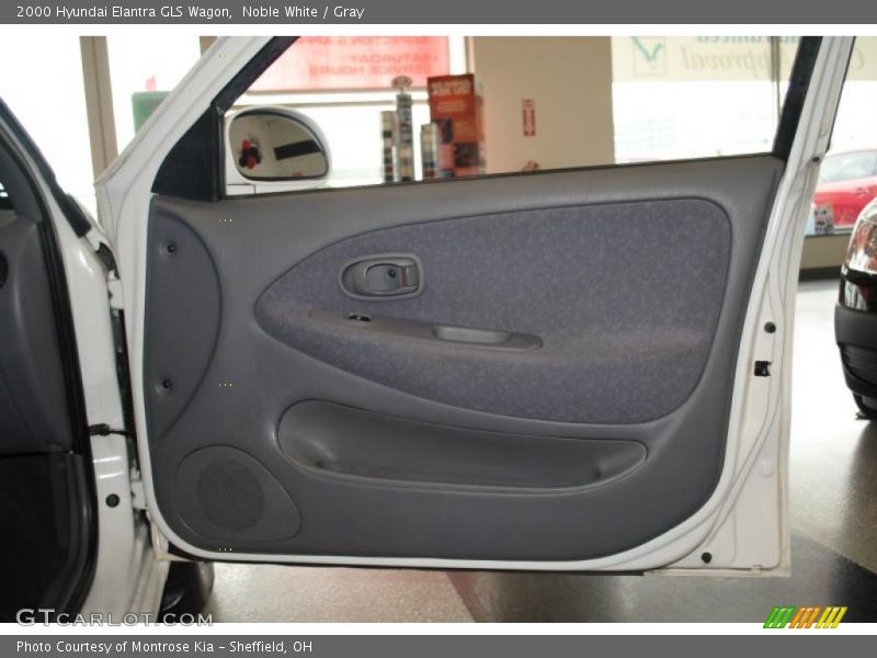 Noble White / Gray 2000 Hyundai Elantra GLS Wagon