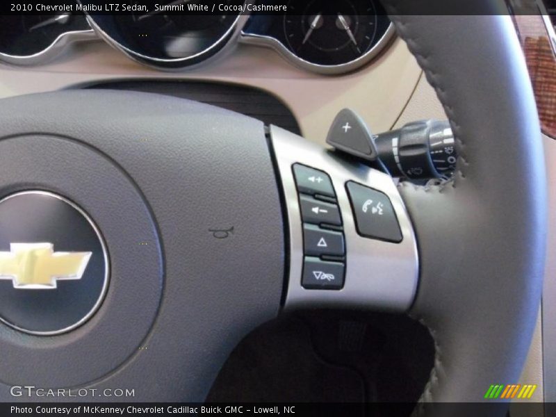 Summit White / Cocoa/Cashmere 2010 Chevrolet Malibu LTZ Sedan