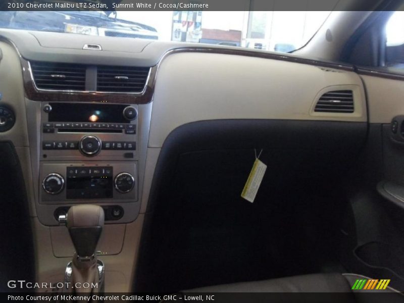 Summit White / Cocoa/Cashmere 2010 Chevrolet Malibu LTZ Sedan