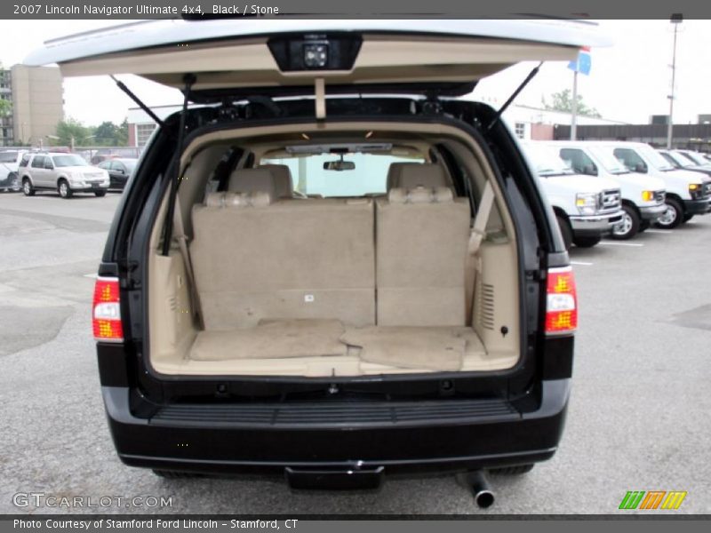 Black / Stone 2007 Lincoln Navigator Ultimate 4x4