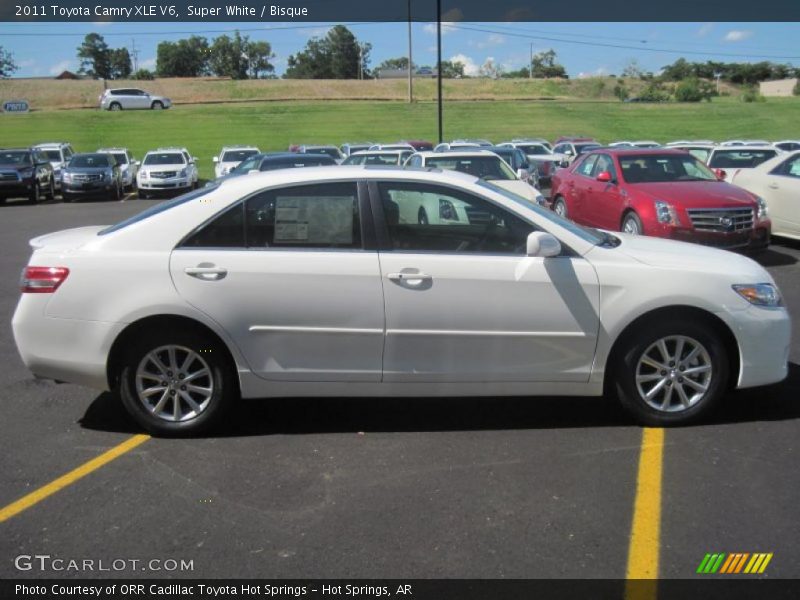 Super White / Bisque 2011 Toyota Camry XLE V6