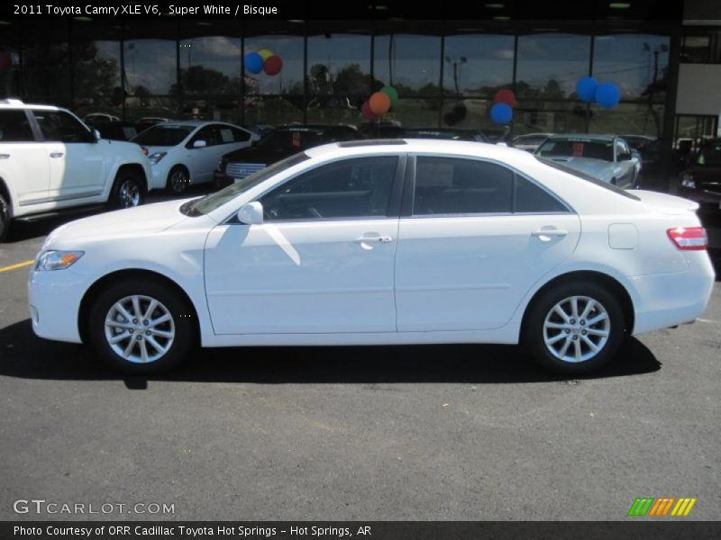 Super White / Bisque 2011 Toyota Camry XLE V6