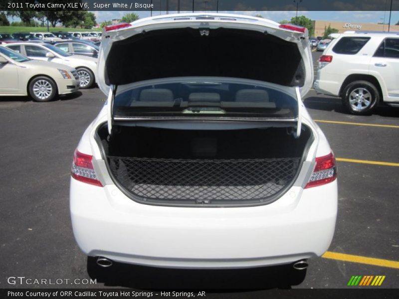 Super White / Bisque 2011 Toyota Camry XLE V6
