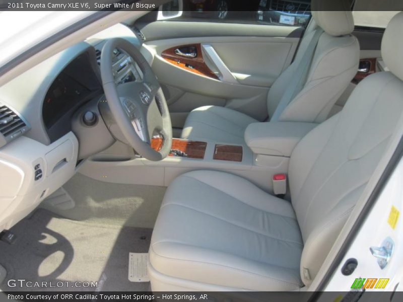 Super White / Bisque 2011 Toyota Camry XLE V6