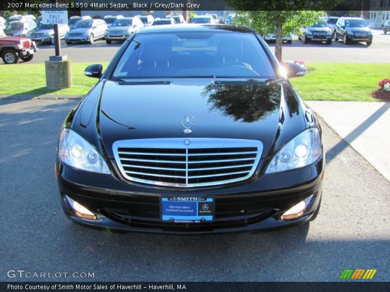 Black / Grey/Dark Grey 2007 Mercedes-Benz S 550 4Matic Sedan