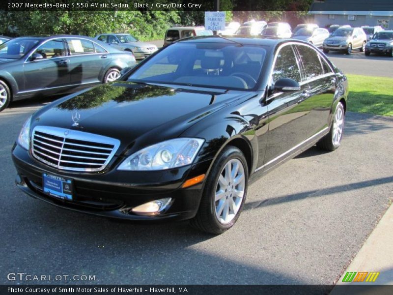 Black / Grey/Dark Grey 2007 Mercedes-Benz S 550 4Matic Sedan