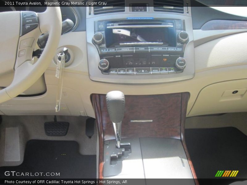 Magnetic Gray Metallic / Light Gray 2011 Toyota Avalon