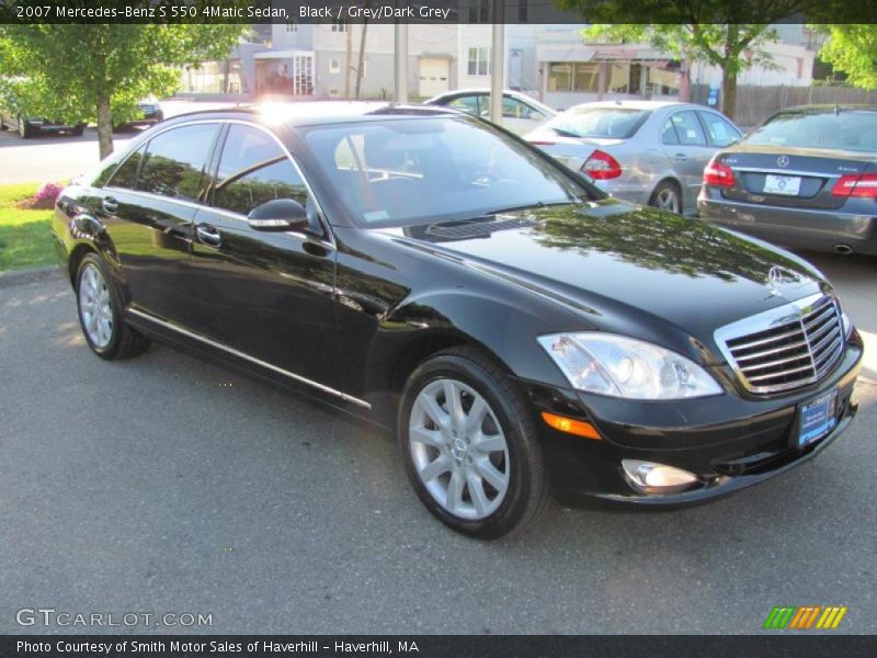 Black / Grey/Dark Grey 2007 Mercedes-Benz S 550 4Matic Sedan
