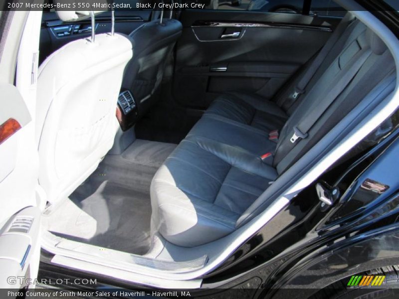 Black / Grey/Dark Grey 2007 Mercedes-Benz S 550 4Matic Sedan