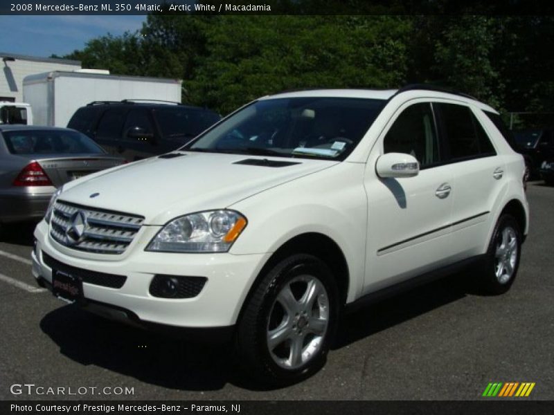 Arctic White / Macadamia 2008 Mercedes-Benz ML 350 4Matic