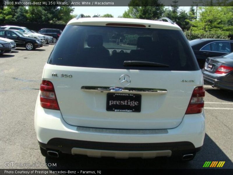Arctic White / Macadamia 2008 Mercedes-Benz ML 350 4Matic