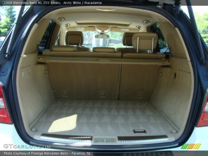 Arctic White / Macadamia 2008 Mercedes-Benz ML 350 4Matic