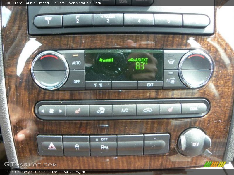 Brilliant Silver Metallic / Black 2009 Ford Taurus Limited