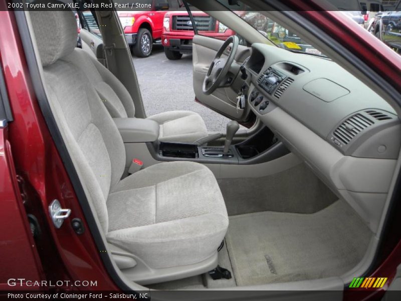 Salsa Red Pearl / Stone 2002 Toyota Camry XLE