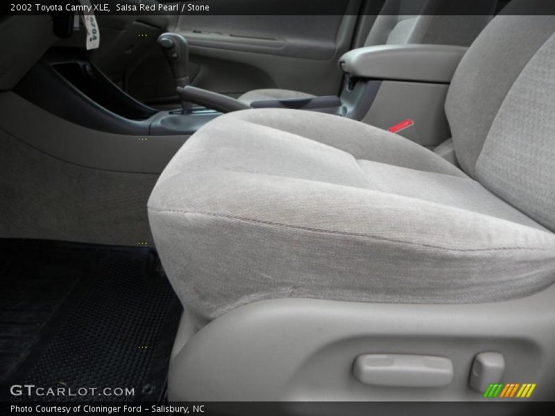 Salsa Red Pearl / Stone 2002 Toyota Camry XLE