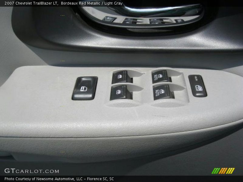 Bordeaux Red Metallic / Light Gray 2007 Chevrolet TrailBlazer LT