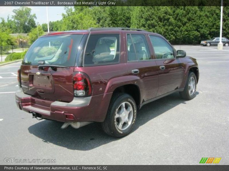 Bordeaux Red Metallic / Light Gray 2007 Chevrolet TrailBlazer LT