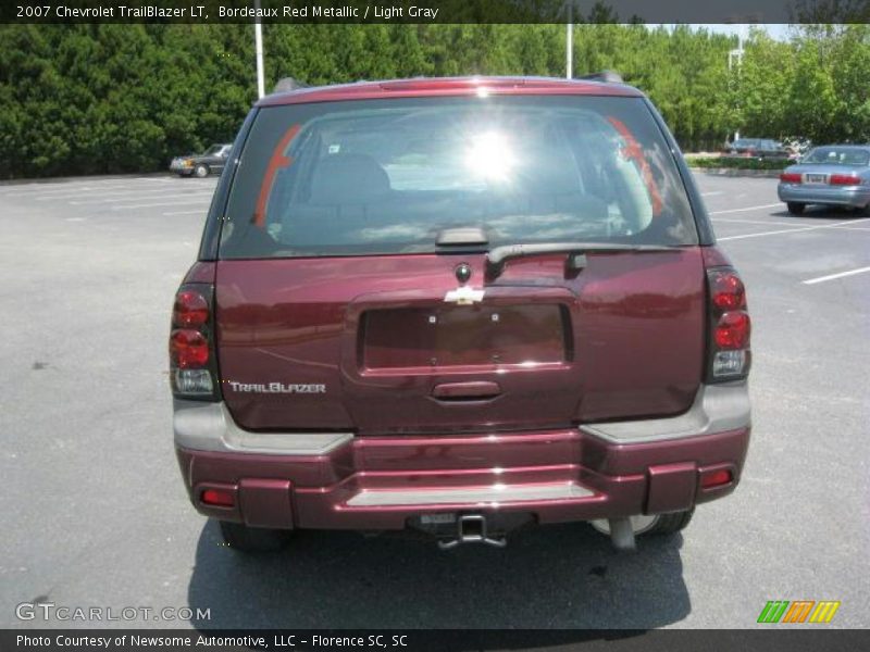 Bordeaux Red Metallic / Light Gray 2007 Chevrolet TrailBlazer LT