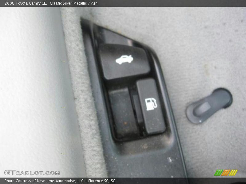 Classic Silver Metallic / Ash 2008 Toyota Camry CE