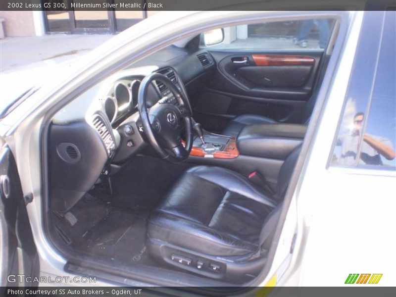 Millennium Silver Metallic / Black 2002 Lexus GS 300