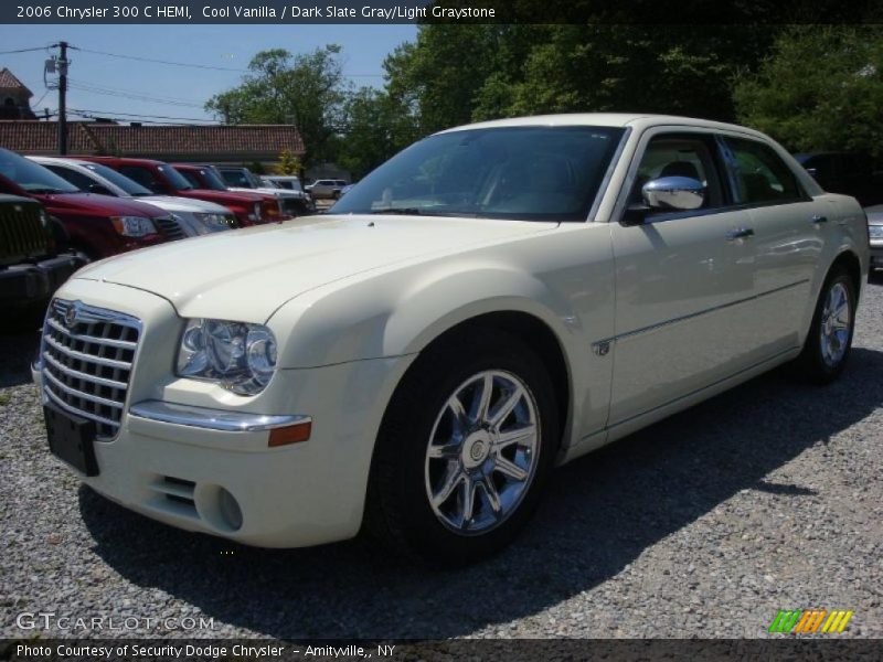 Cool Vanilla / Dark Slate Gray/Light Graystone 2006 Chrysler 300 C HEMI