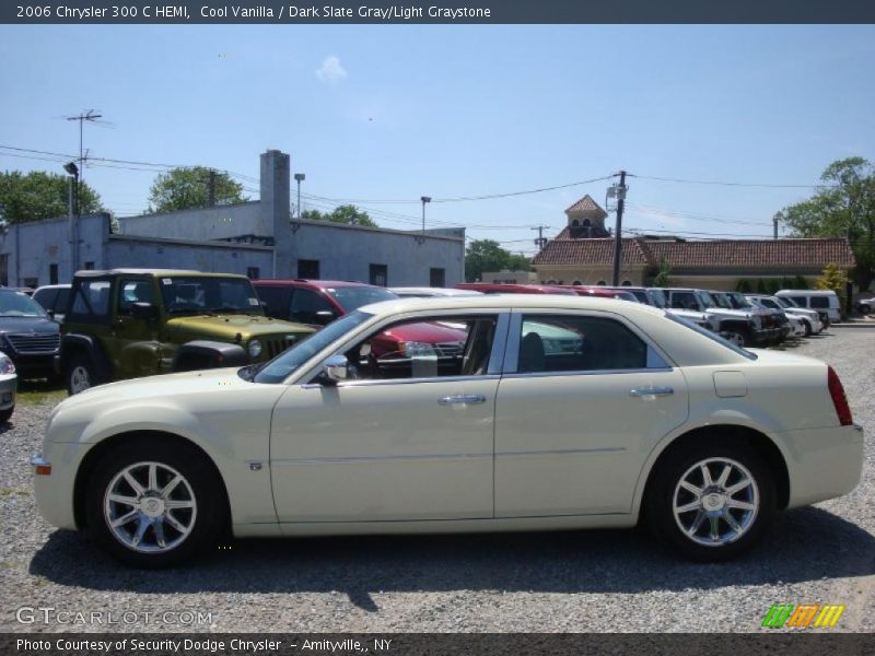 Cool Vanilla / Dark Slate Gray/Light Graystone 2006 Chrysler 300 C HEMI