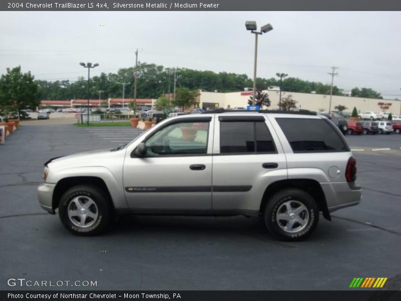 Silverstone Metallic / Medium Pewter 2004 Chevrolet TrailBlazer LS 4x4