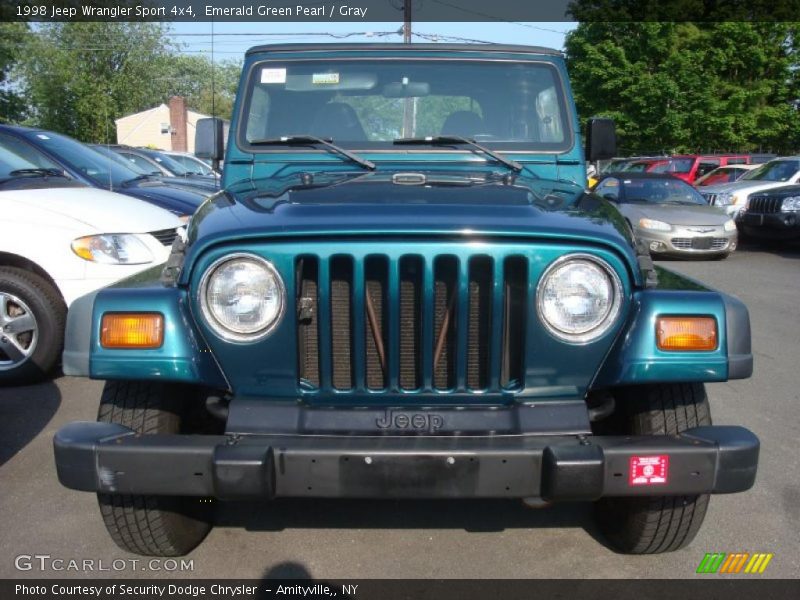 Emerald Green Pearl / Gray 1998 Jeep Wrangler Sport 4x4