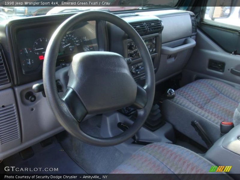 Emerald Green Pearl / Gray 1998 Jeep Wrangler Sport 4x4