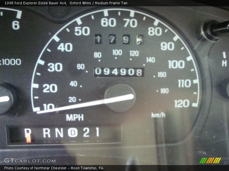 Oxford White / Medium Prairie Tan 1998 Ford Explorer Eddie Bauer 4x4