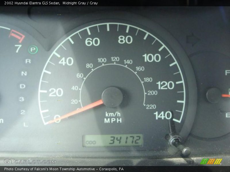 Midnight Gray / Gray 2002 Hyundai Elantra GLS Sedan