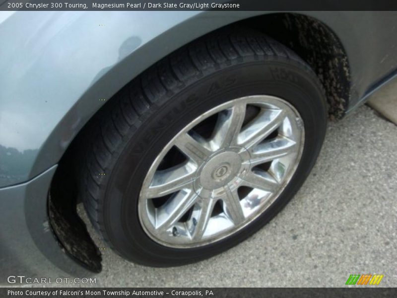 Magnesium Pearl / Dark Slate Gray/Light Graystone 2005 Chrysler 300 Touring