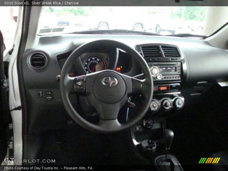 Silver Streak Mica / Charcoal 2010 Scion xD
