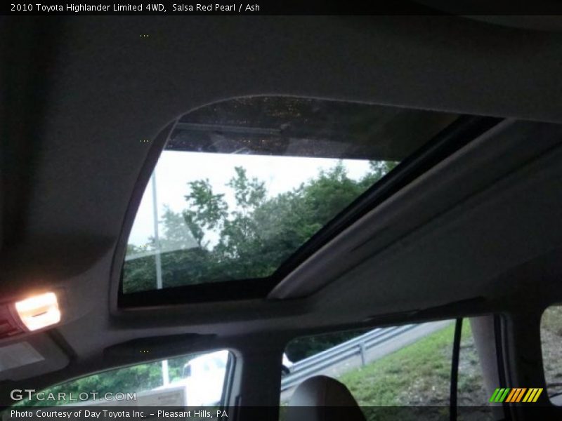 Salsa Red Pearl / Ash 2010 Toyota Highlander Limited 4WD