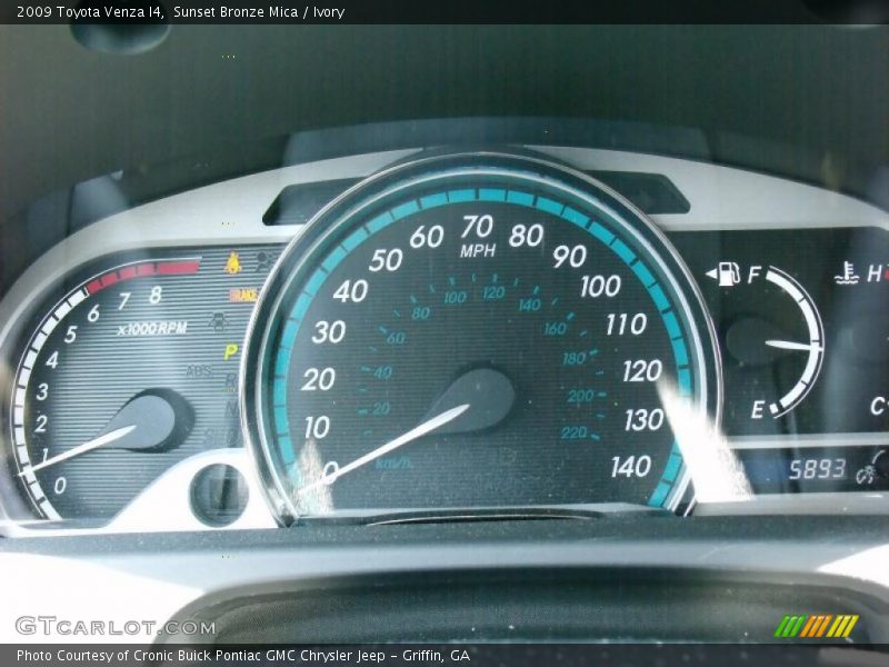 Sunset Bronze Mica / Ivory 2009 Toyota Venza I4