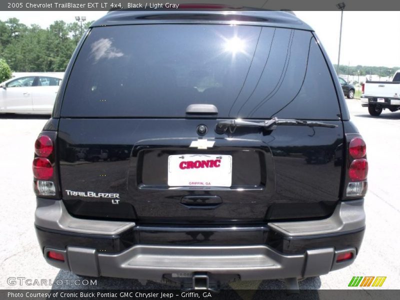 Black / Light Gray 2005 Chevrolet TrailBlazer EXT LT 4x4