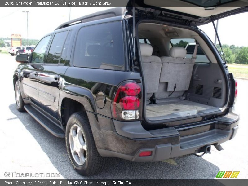 Black / Light Gray 2005 Chevrolet TrailBlazer EXT LT 4x4