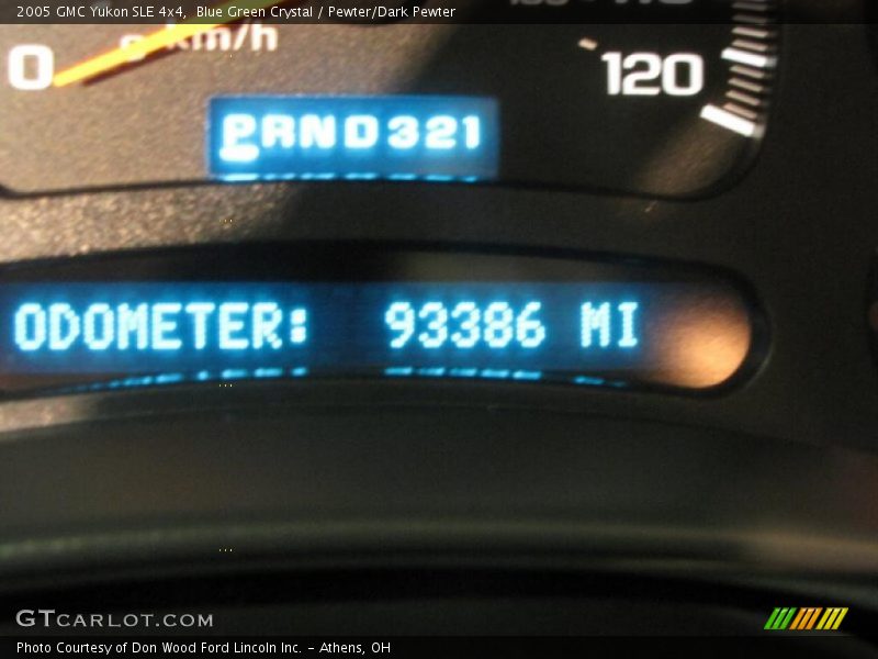 Blue Green Crystal / Pewter/Dark Pewter 2005 GMC Yukon SLE 4x4