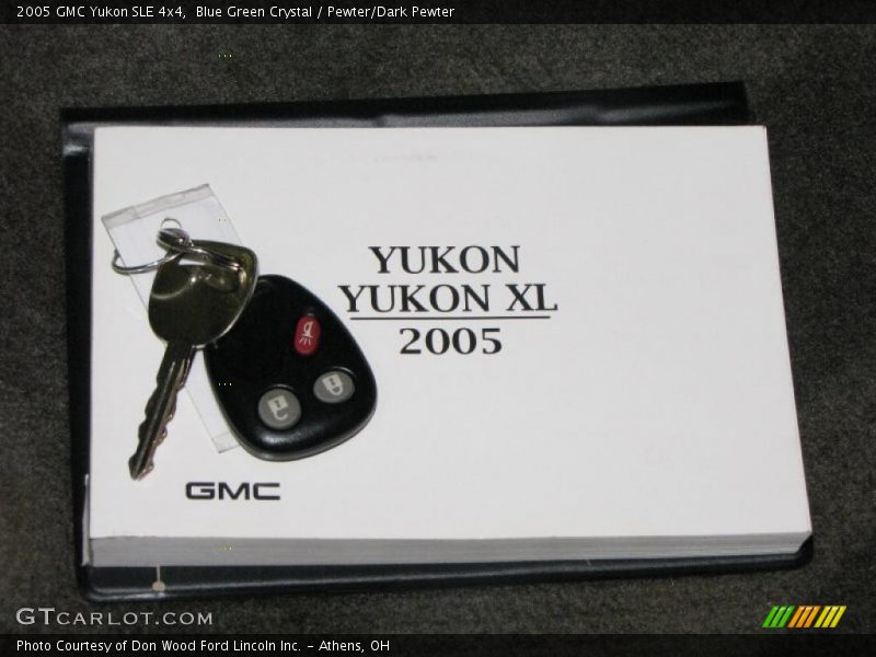 Blue Green Crystal / Pewter/Dark Pewter 2005 GMC Yukon SLE 4x4