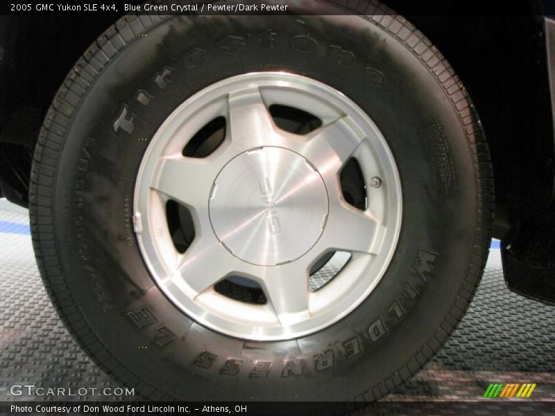 Blue Green Crystal / Pewter/Dark Pewter 2005 GMC Yukon SLE 4x4