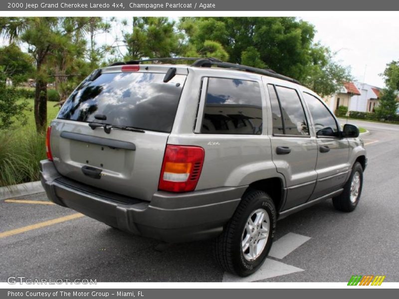 Champagne Pearlcoat / Agate 2000 Jeep Grand Cherokee Laredo 4x4
