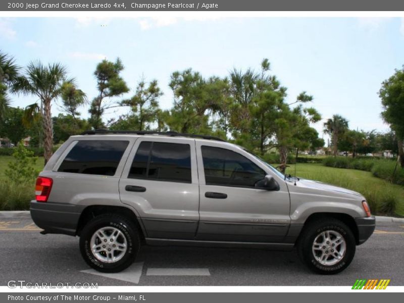 Champagne Pearlcoat / Agate 2000 Jeep Grand Cherokee Laredo 4x4