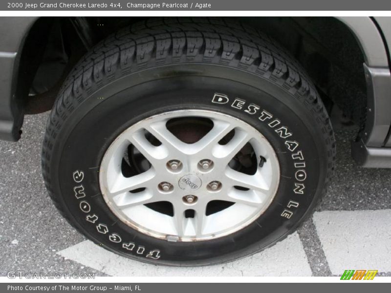 Champagne Pearlcoat / Agate 2000 Jeep Grand Cherokee Laredo 4x4