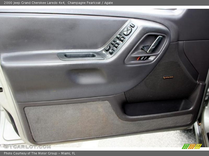 Champagne Pearlcoat / Agate 2000 Jeep Grand Cherokee Laredo 4x4