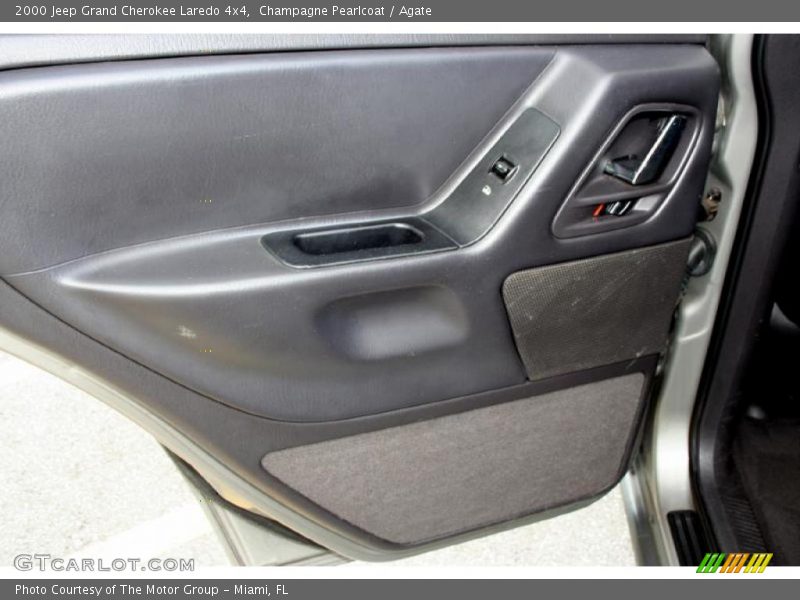 Champagne Pearlcoat / Agate 2000 Jeep Grand Cherokee Laredo 4x4