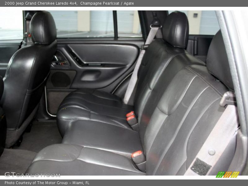 Champagne Pearlcoat / Agate 2000 Jeep Grand Cherokee Laredo 4x4