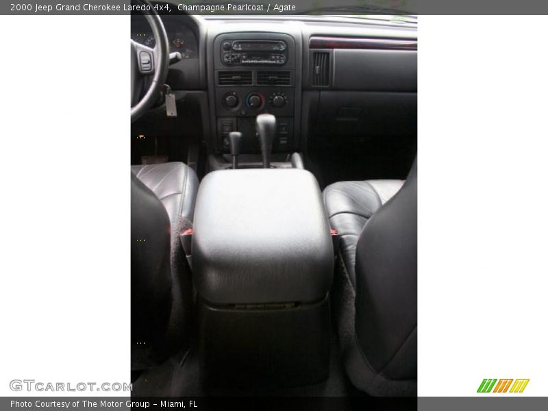 Champagne Pearlcoat / Agate 2000 Jeep Grand Cherokee Laredo 4x4