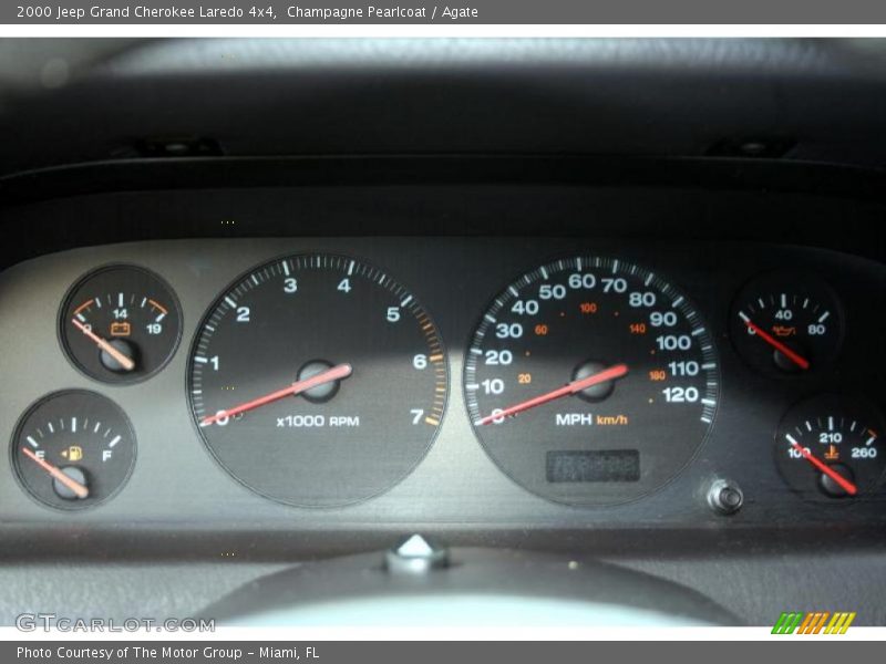 Champagne Pearlcoat / Agate 2000 Jeep Grand Cherokee Laredo 4x4