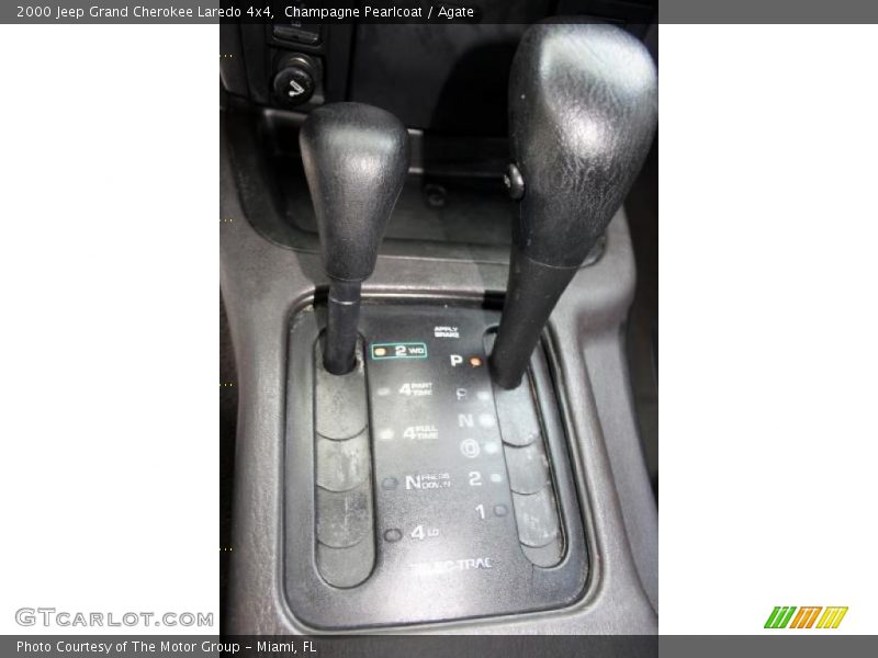 Champagne Pearlcoat / Agate 2000 Jeep Grand Cherokee Laredo 4x4